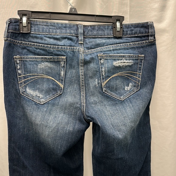 Women’s size 11 Decree jeans distressed straight leg - Picture 6 of 8